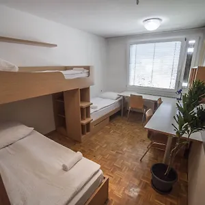  Hostal Dic